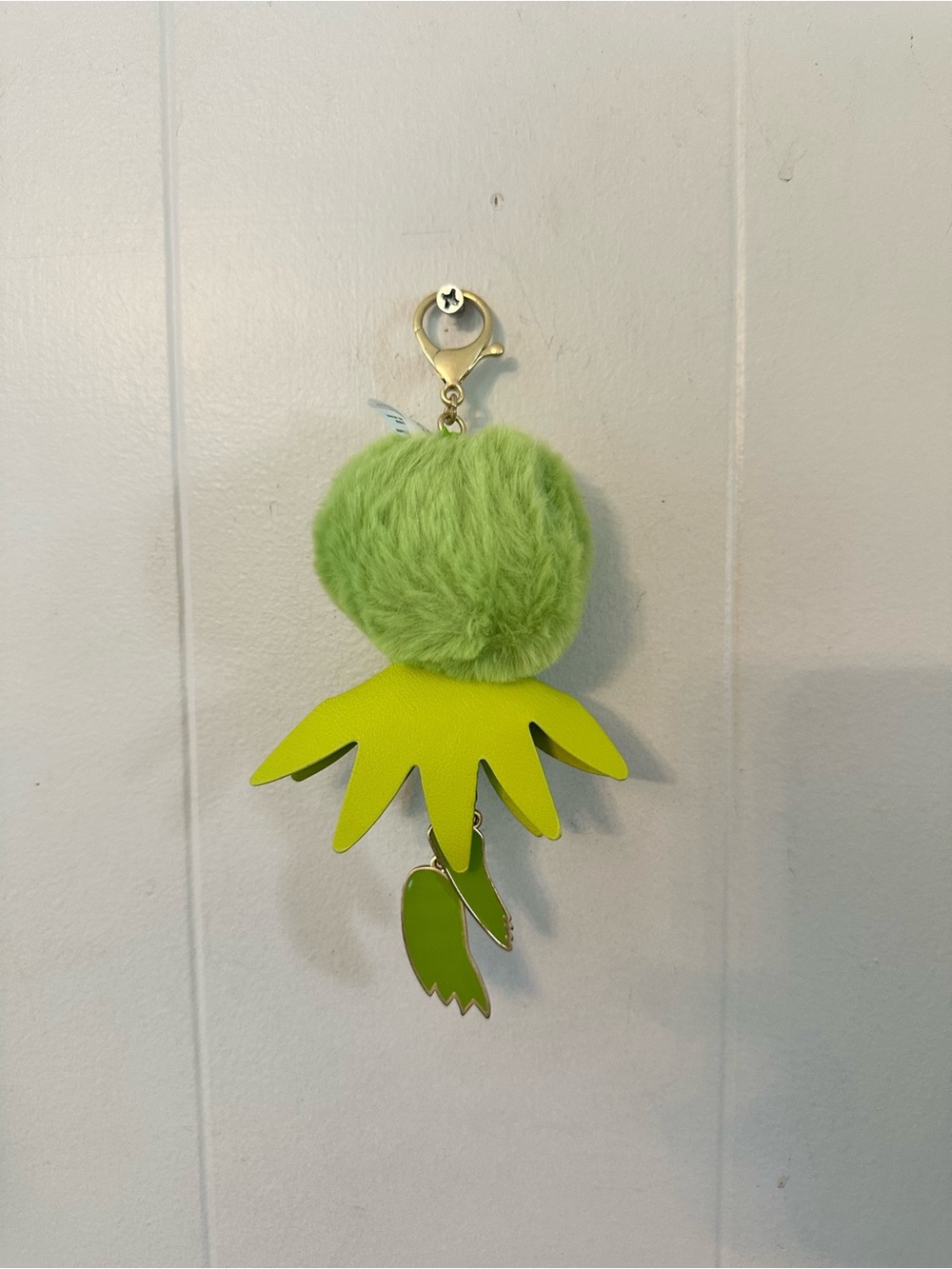 Green Pom-Pom Kermit Keychain Charm